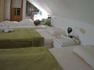 voyeurcam-julmodels-bed-3 live cam profile