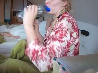 voyeurcam-julmodels-bed-3