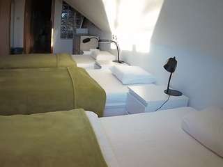 voyeurcam-julmodels-bed-3