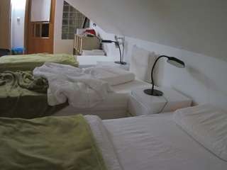 voyeurcam-julmodels-bed-3
