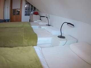 voyeurcam-julmod... Live Webcam on CamSoda