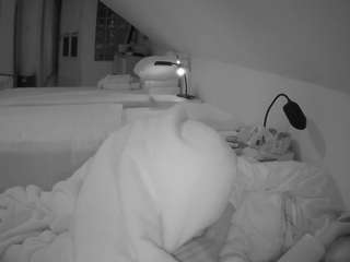 voyeurcam-julmod... Live Webcam on CamSoda