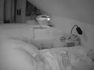 voyeurcam-julmod... Live Webcam on CamSoda