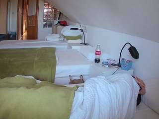 voyeurcam-julmod... Live Webcam on CamSoda