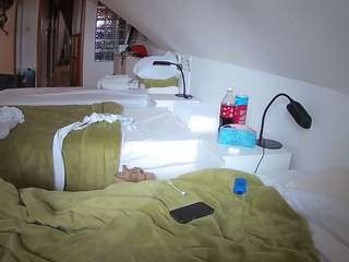 voyeurcam-julmod... Live Webcam on CamSoda