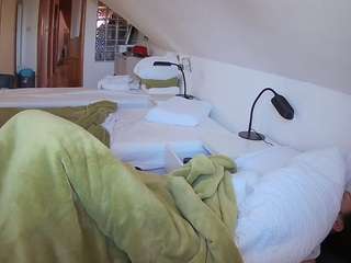 voyeurcam-julmodels-bed-3