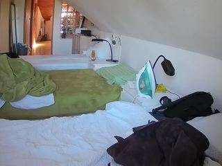 voyeurcam-julmodels-bed-3