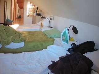 voyeurcam-julmodels-bed-3