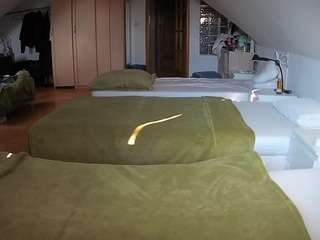 voyeurcam-julmodels-bed-3