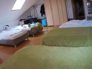 voyeurcam-julmodels-bed-3