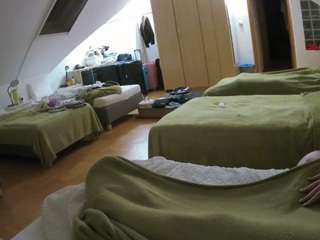 voyeurcam-julmodels-bed-3