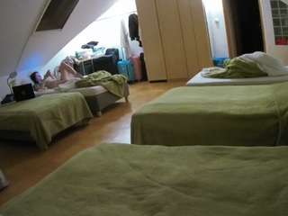 voyeurcam-julmodels-bed-3