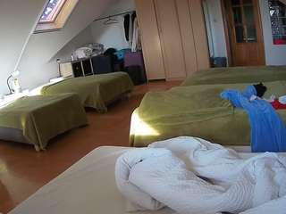 voyeurcam-julmodels-bed-3