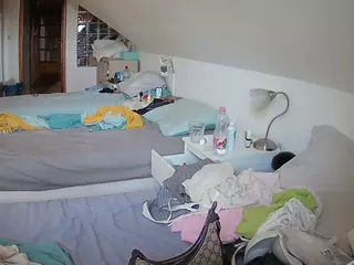 Julmodels Bedroom-D3's Live Sex Cam Show