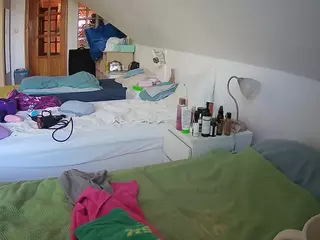 Julmodels Bedroom-D3's Live Sex Cam Show