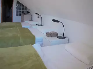 Julmodels Bedroom-D3's Live Sex Cam Show