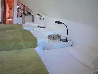 Julmodels Bedroom-D3's Live Sex Cam Show