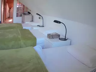 Julmodels Bedroom-D3's Live Sex Cam Show