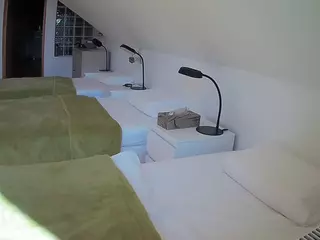 Julmodels Bedroom-D3's Live Sex Cam Show