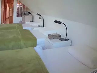 Julmodels Bedroom-D3's Live Sex Cam Show
