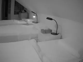 Julmodels Bedroom-D3's Live Sex Cam Show
