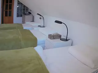 Julmodels Bedroom-D3's Live Sex Cam Show