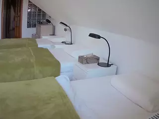 Julmodels Bedroom-D3's Live Sex Cam Show