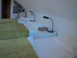 Julmodels Bedroom-D3's Live Sex Cam Show