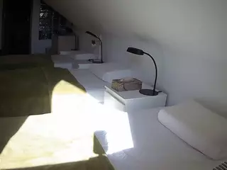 Julmodels Bedroom-D3's Live Sex Cam Show