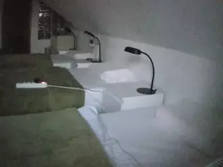 Julmodels Bedroom-D3's Live Sex Cam Show