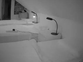 Julmodels Bedroom-D3's Live Sex Cam Show