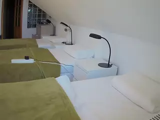 Julmodels Bedroom-D3's Live Sex Cam Show