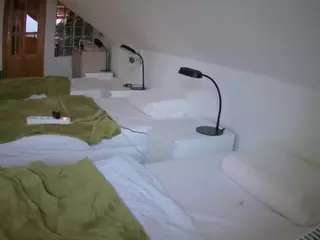 Julmodels Bedroom-D3's Live Sex Cam Show