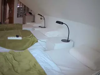 Julmodels Bedroom-D3's Live Sex Cam Show