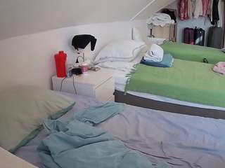 voyeurcam-julmodels-bed-4 camsoda Bondage Bed Positions 