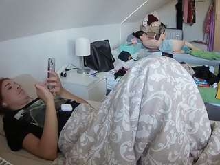 voyeurcam-julmodels-bed-4 Nude American Models camsoda