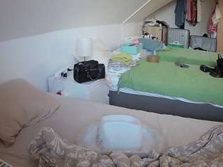 voyeurcam-julmodels-bed-4 camsoda Free Sex Vidoe Chat 