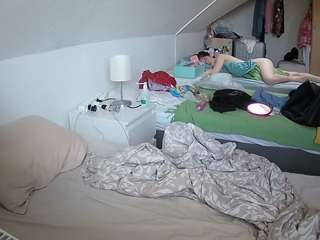 voyeurcam-julmodels-bed-4 Free Cam Model camsoda