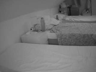 Real Life Cam Voyeur House camsoda voyeurcam-julmodels-bed-4