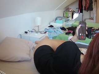 Myfteecam camsoda voyeurcam-julmodels-bed-4