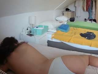 Nude Teenager Model camsoda voyeurcam-julmodels-bed-4