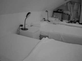 voyeurcam-julmod... Live Webcam on CamSoda