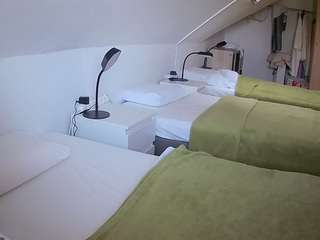 voyeurcam-julmodels-bed-4