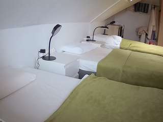 voyeurcam-julmodels-bed-4 Modèle Webcam Profil