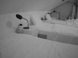 voyeurcam-julmod... Live Webcam on CamSoda