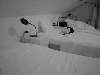 voyeurcam-julmod... Live Webcam on CamSoda