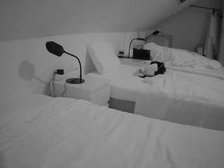 voyeurcam-julmod... Live Webcam on CamSoda
