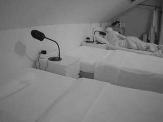 voyeurcam-julmod... Live Webcam on CamSoda