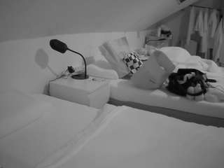 voyeurcam-julmod... Live Webcam on CamSoda