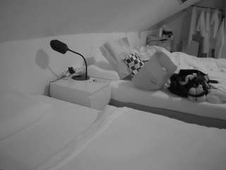 voyeurcam-julmod... Live Webcam on CamSoda